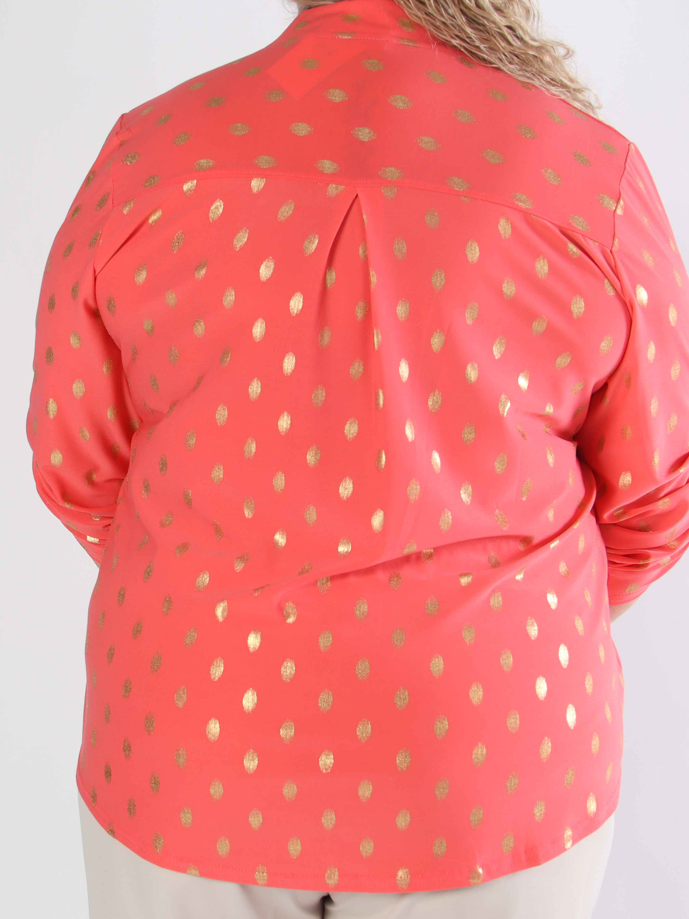 Ebba Gold Shirt - Elastisk plus size blus med guld prickar